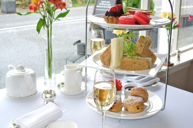 Champagne Full Afternoon Tea