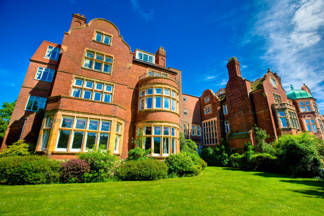 One Night Stay with Breakfast