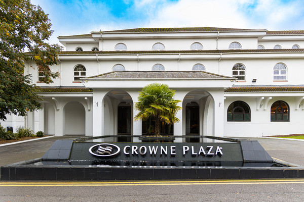 Crowne Plaza Dining Experience