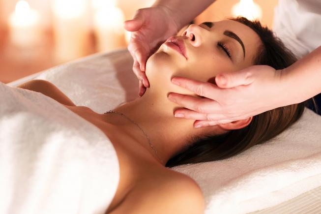 Aromatherapy Scalp Massage