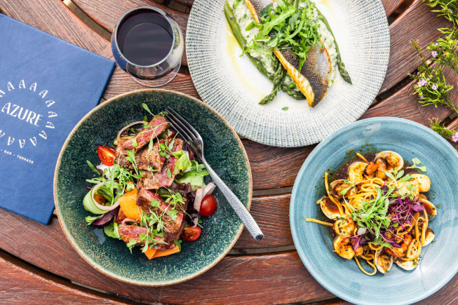 3 course lunch or dinner in Azure