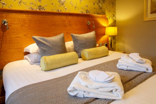 An Overnight Stay for Two