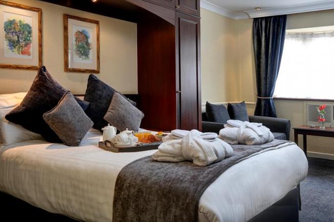 An Overnight Stay for 2