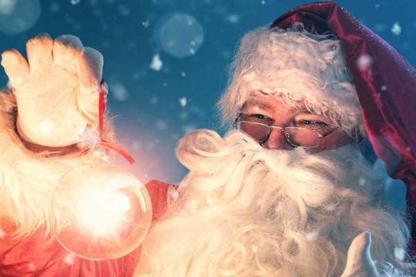 Breakfast with Singing Santa