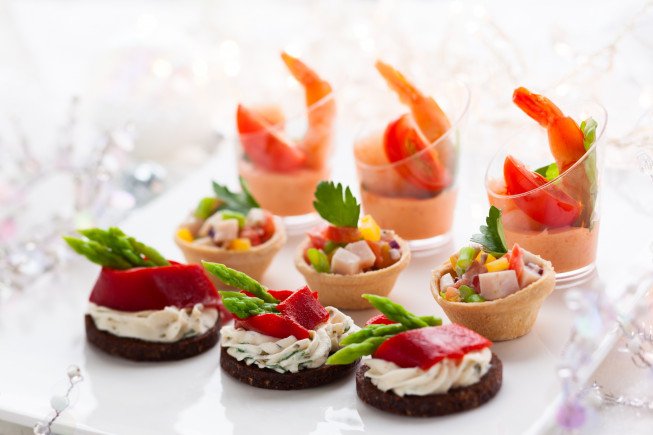 Prosecco & Treats