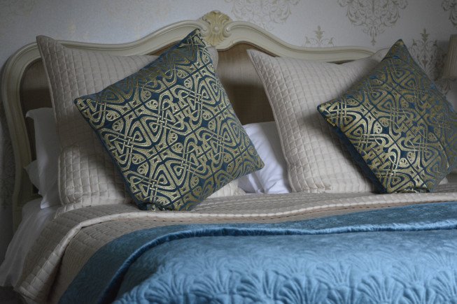 Weekend Dinner & Stay For Two