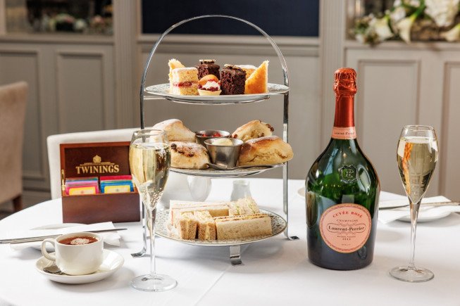 Sweetheart's Delight Package